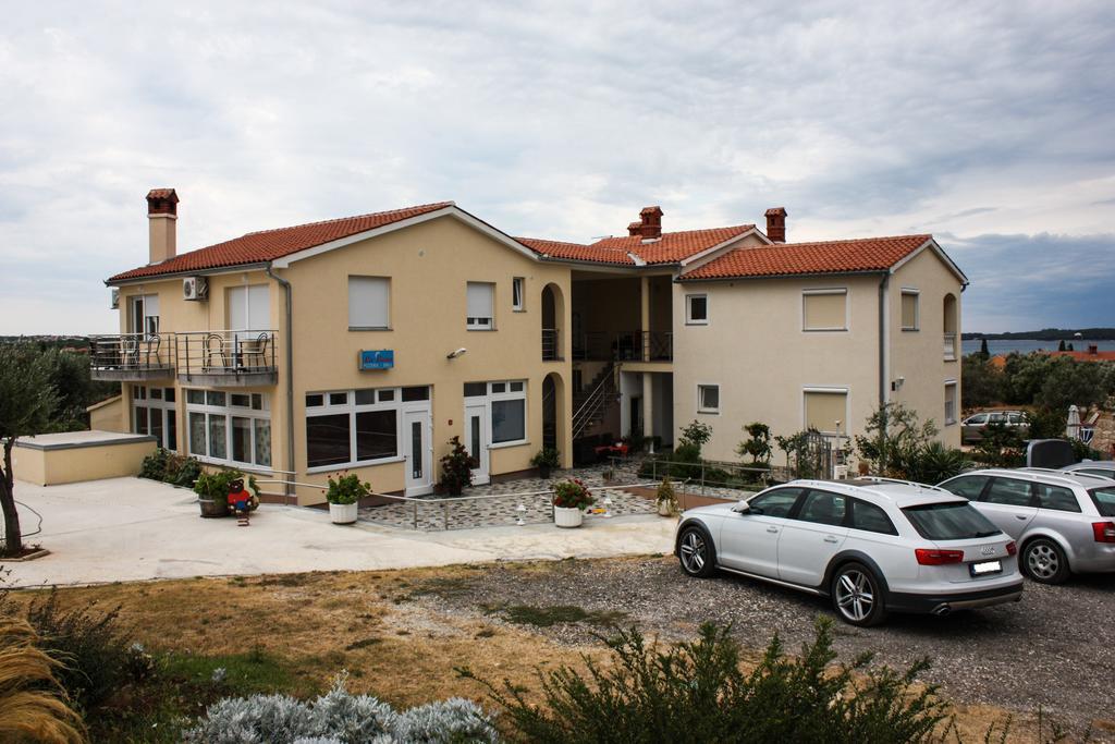 Guest House Croatia Fažana Exterior foto